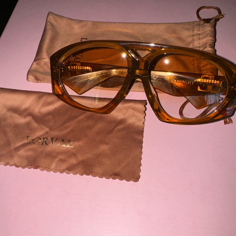 Lorvae Sunglasses!